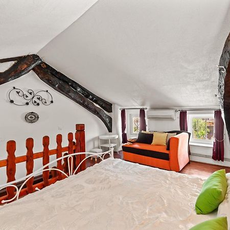 Holiday House Marina Kruncici Exterior photo