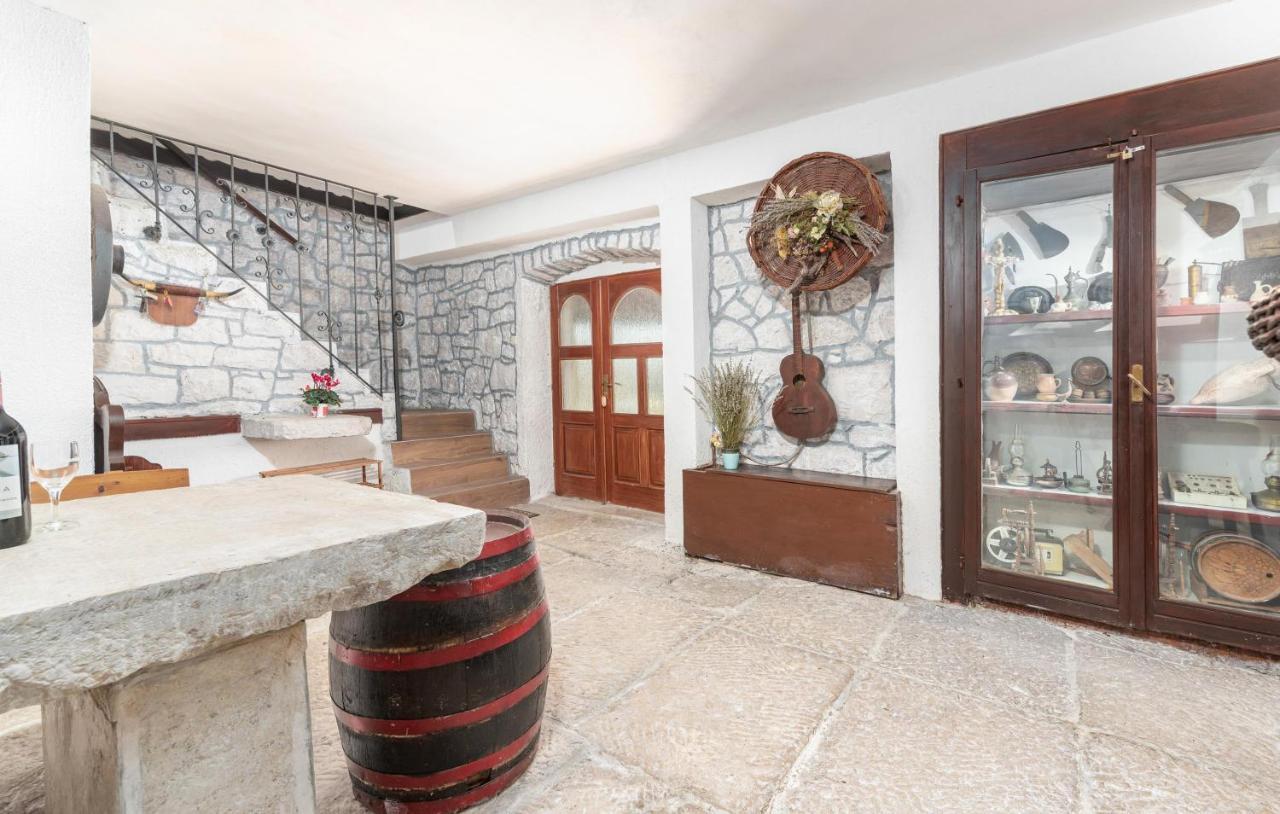 Holiday House Marina Kruncici Exterior photo